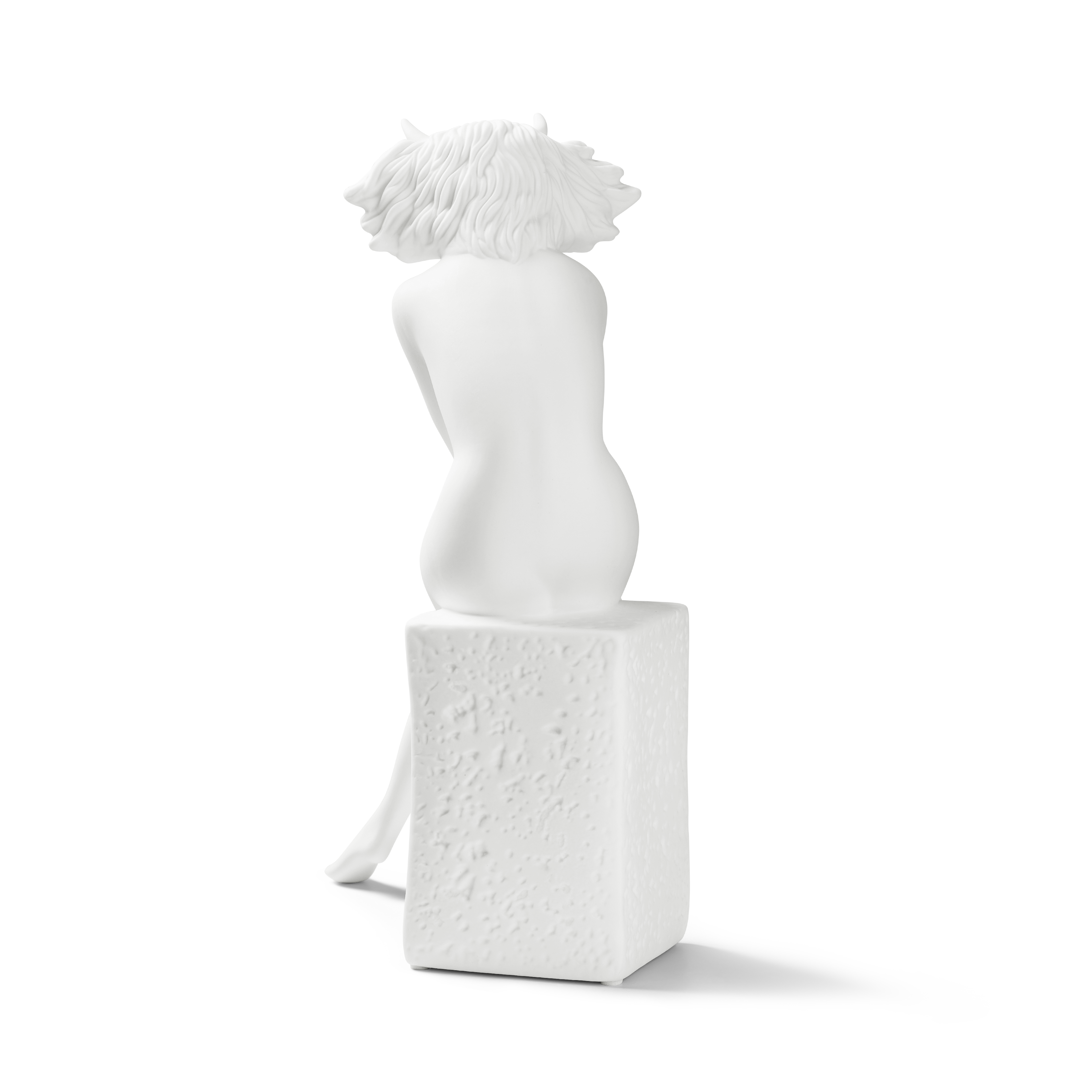 Taurus, Christel, porcelain