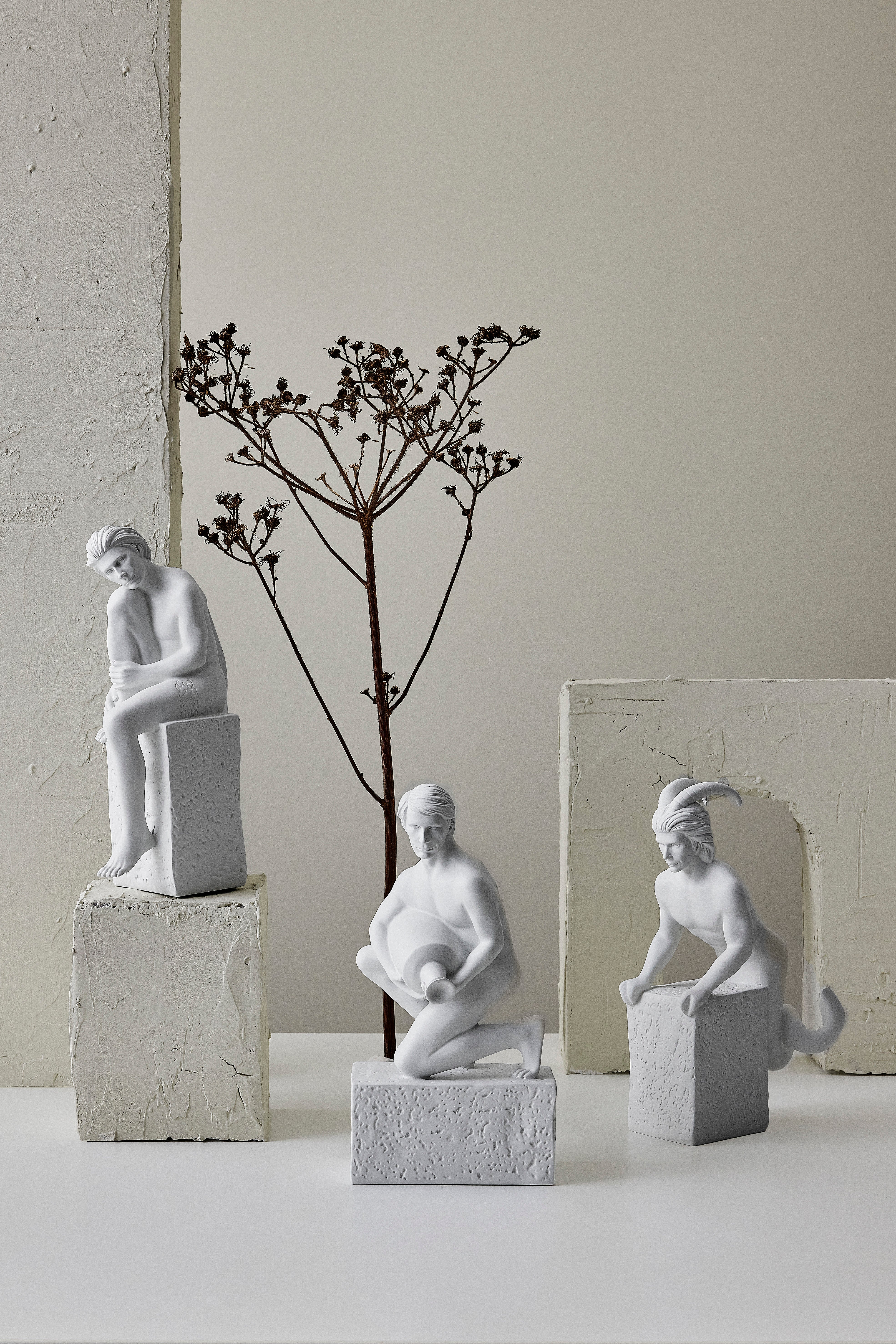 Aquarius, Christel, male, porcelain