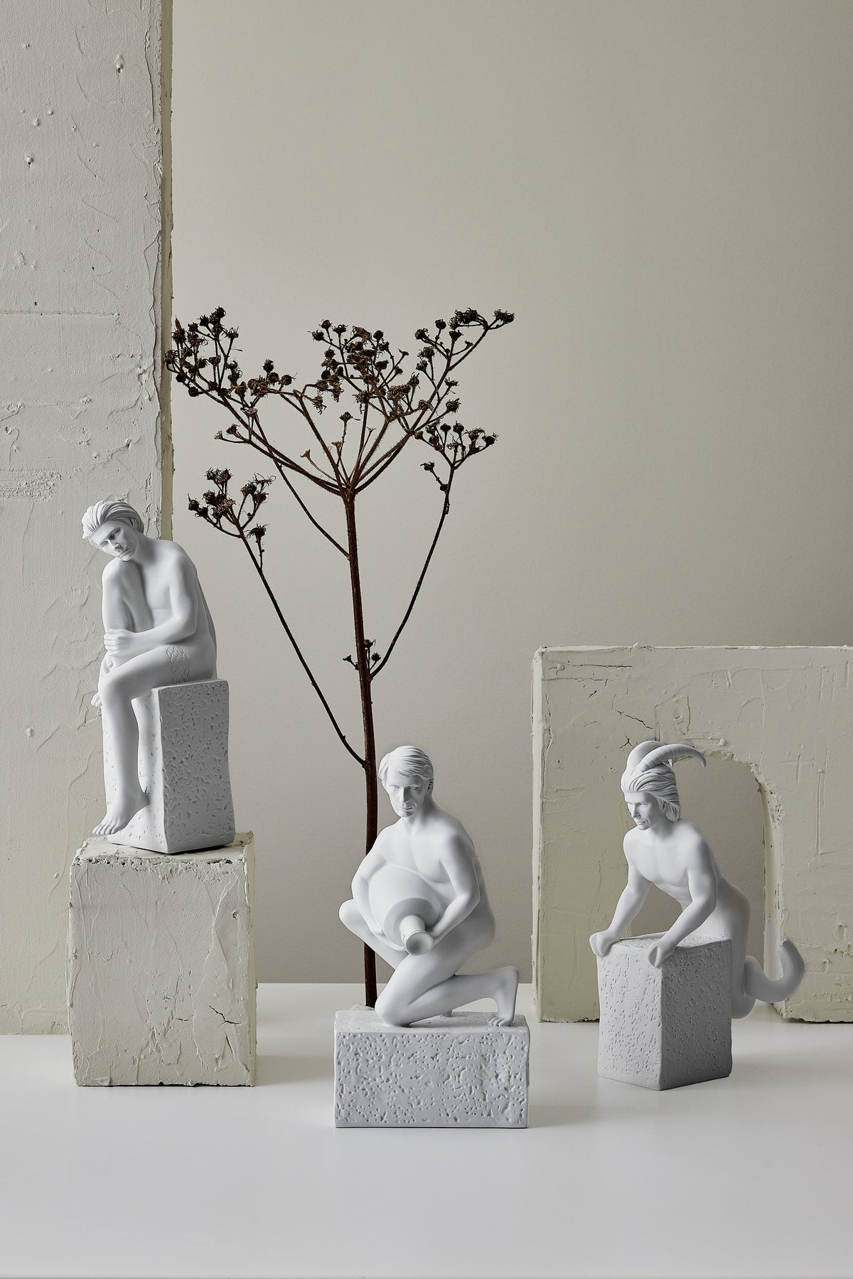 Pisces, Christel, male, porcelain