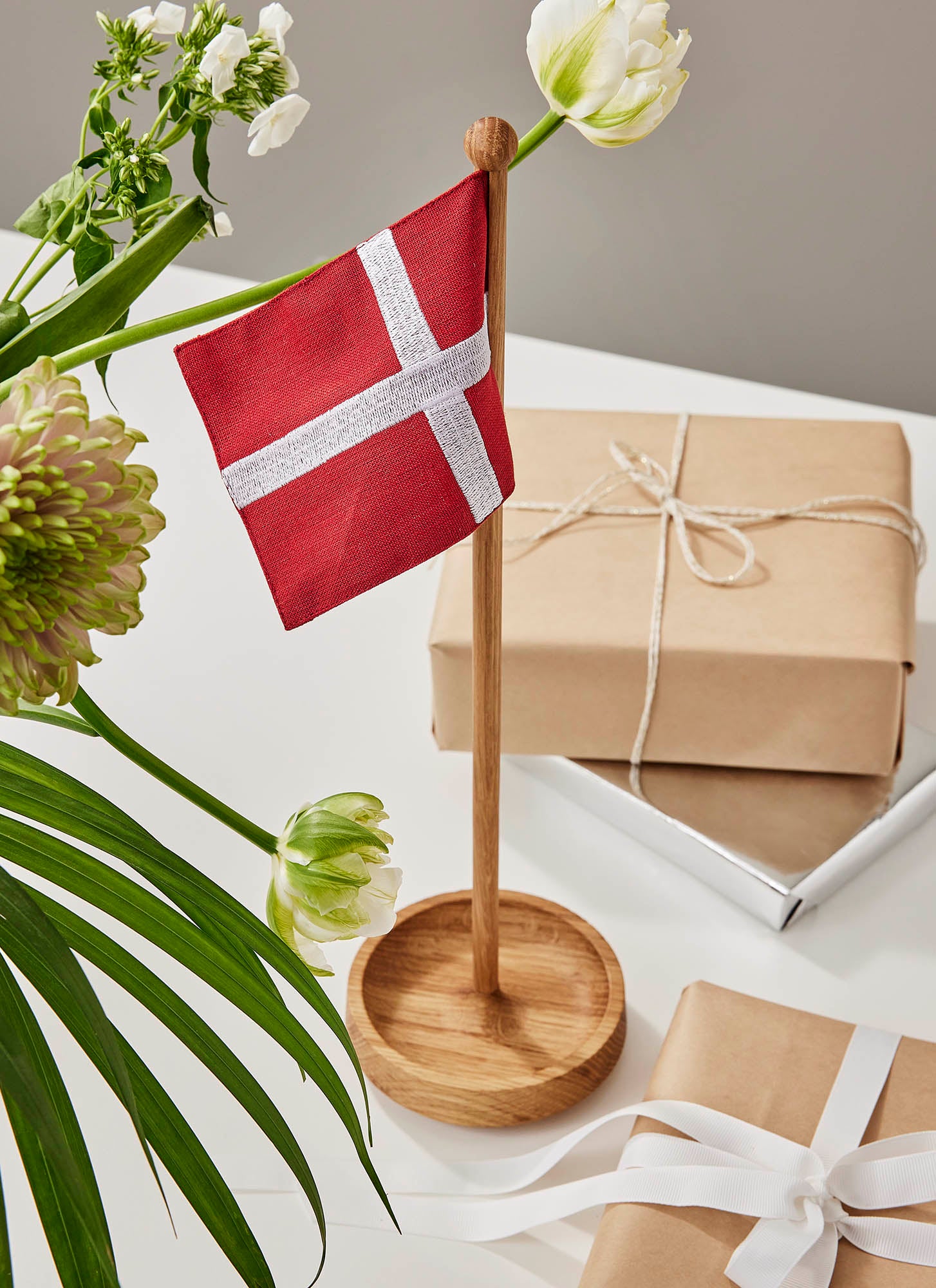 The Table Flag (Danish)