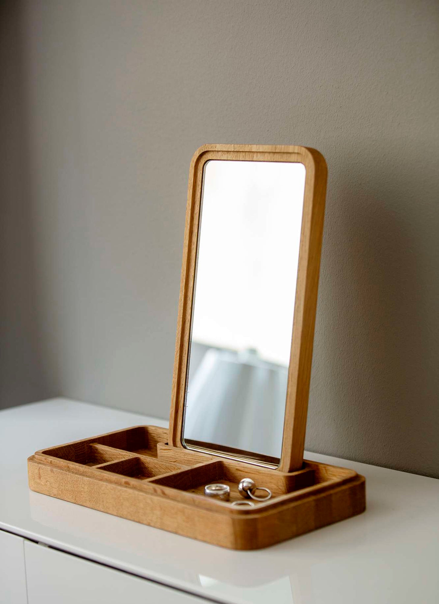 Mirror Box