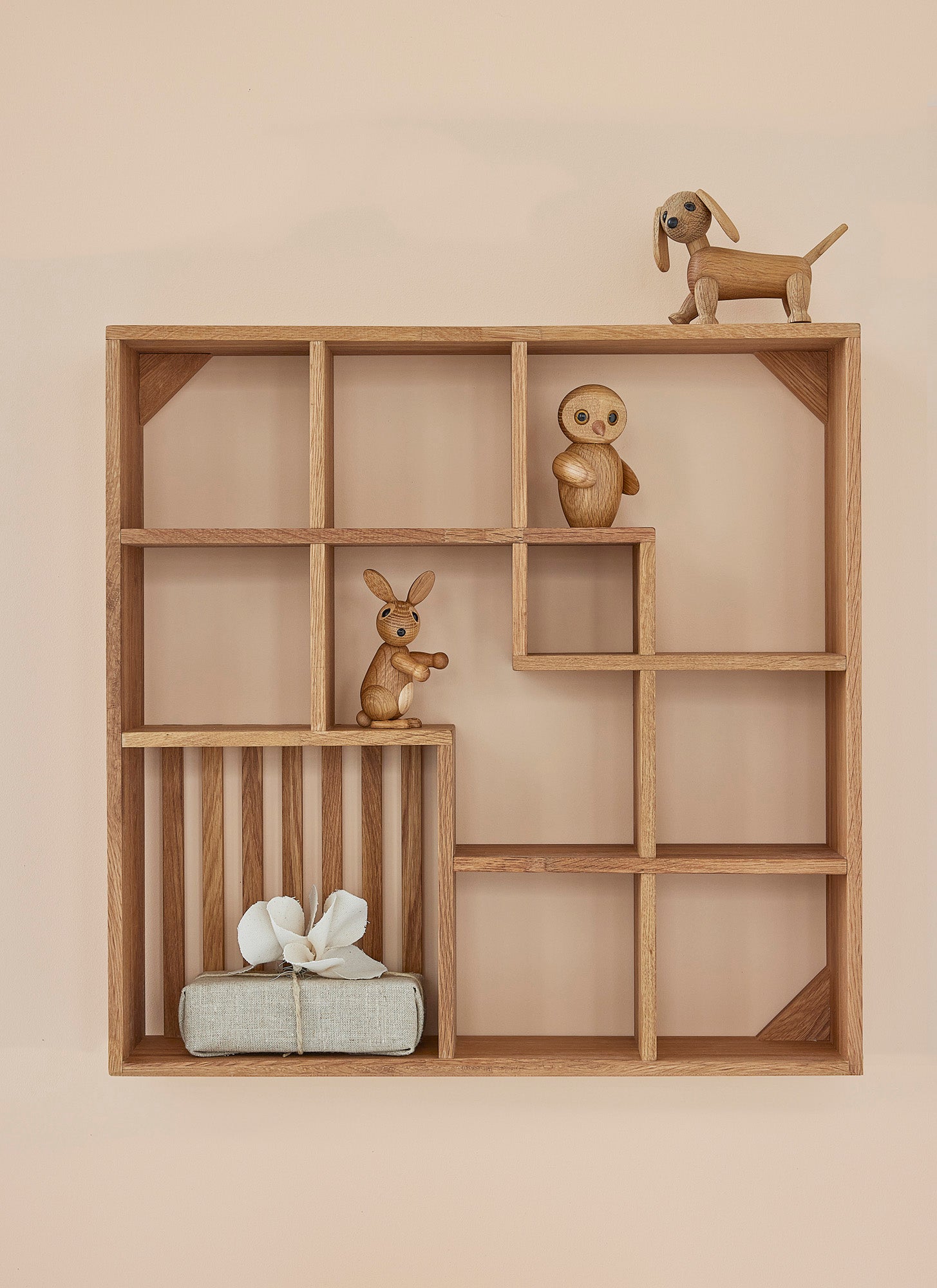 Uno Ora, type case (50 x 50 cm)